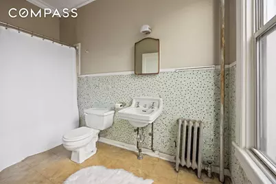 626 Vanderbilt Street, New York City, NY 11218 - Photo 14