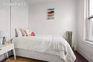 626 Vanderbilt St, New York City, NY 11218 - Photo 8