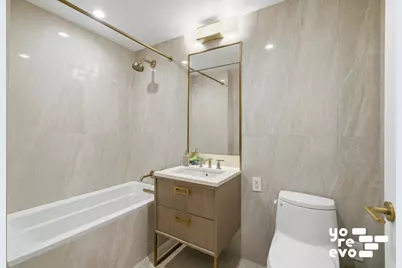 3 Court Square #4308, New York City, NY 11101 - Photo 6