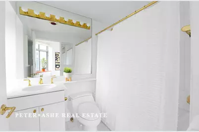 188 E 64th Street #1720, New York City, NY 10065 - Photo 14