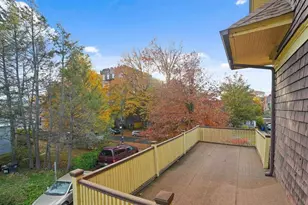 561 E 17th St, Brooklyn, NY 11226 - Photo 12