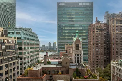 303 E 43rd Street #14A, New York City, NY 10017 - Photo 12