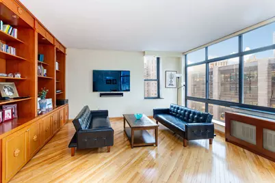 303 E 43rd Street #14A, New York City, NY 10017 - Photo 2