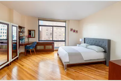 303 E 43rd Street #14A, New York City, NY 10017 - Photo 6