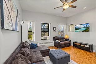 9 Argyle Rd, New York City, NY 11218 - Photo 8