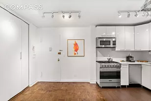 251 E 51st St, New York City, NY 10022 - Photo 10