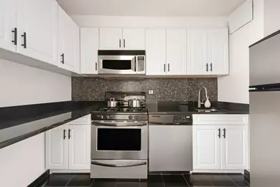 130 E 18th Street #14J, New York City, NY 10003 - Photo 4