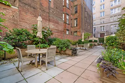 130 E 18th Street #14J, New York City, NY 10003 - Photo 10