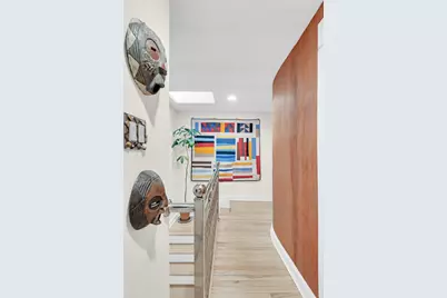 345 Dormans Court, New York City, NY 11693 - Photo 6