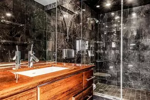 415 E 37th St, New York City, NY 10016 - Photo 10