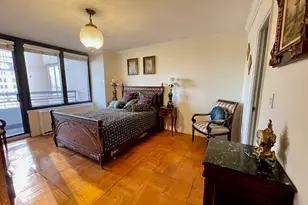 330 E 38th St, New York City, NY 10016 - Photo 8