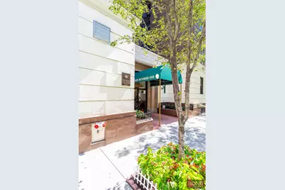 301 E 38th Street #10H, New York City, NY 10016 - Photo 18