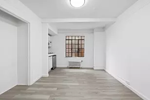 25 Tudor City Pl, New York City, NY 10017 - Photo 4