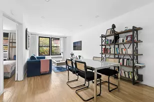 165 Christopher St, New York City, NY 10014 - Photo 2