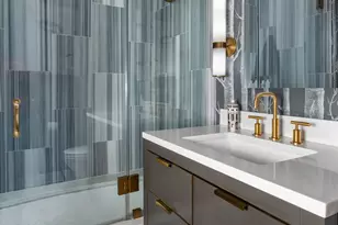 252 7th Ave, New York, NY 10001 - Photo 8