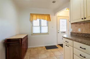 78-36 271st St, New York City, NY 11040 - Photo 4
