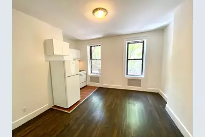 245 E 39th Street #2A, New York City, NY 10016 - Photo 2