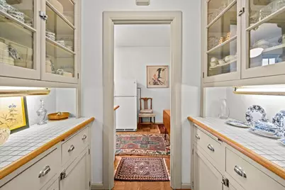 525 W 238th Street #2B, New York City, NY 10463 - Photo 10