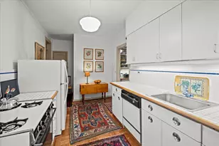 525 W 238th St, New York City, NY 10463 - Photo 12
