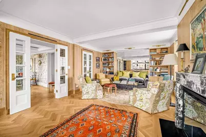 44 E 67th Street #11D, New York City, NY 10065 - Photo 4