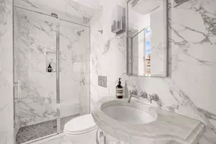 44 E 67th St, New York City, NY 10065 - Photo 8