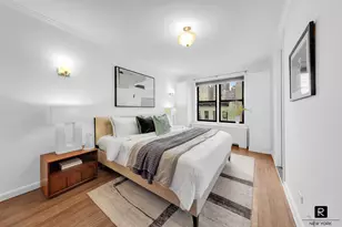 330 E 70th St, New York City, NY 10021 - Photo 4