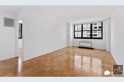 200 E 72nd Street #34N, New York City, NY 10021 - Photo 2