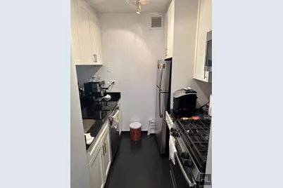 200 E 72nd Street #34N, New York City, NY 10021 - Photo 4