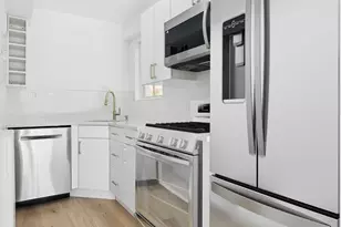 230 E 79th St, New York City, NY 10075 - Photo 4