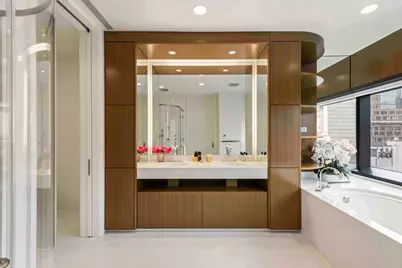 50 United Nations Plaza #17-B, New York, NY 10017 - Photo 18