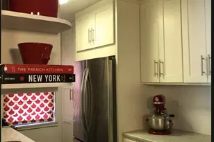 200 E 36th St, New York City, NY 10016 - Photo 1