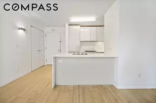 322 W 57th St, New York City, NY 10019 - Photo 4