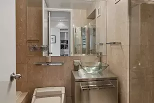 160 W 66th St, New York City, NY 10023 - Photo 6