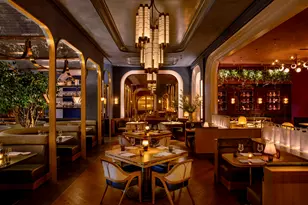 160 Central Park S, New York City, NY 10019 - Photo 16