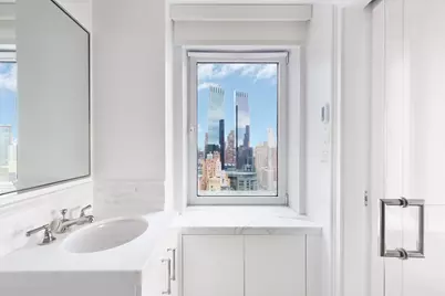 160 Central Park S #3301, New York City, NY 10019 - Photo 8