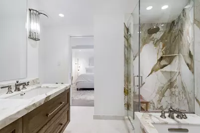 160 Central Park S #2501, New York City, NY 10019 - Photo 12