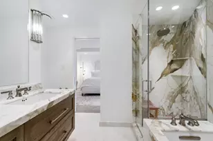 160 Central Park S, New York City, NY 10019 - Photo 12