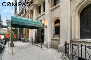 205 W 54th St, New York City, NY 10019 - Photo 12