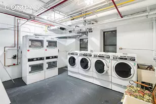 205 W 54th St, New York, NY 10019 - Photo 10