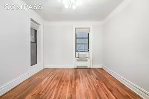 205 W 54th St, New York, NY 10019 - Photo 4