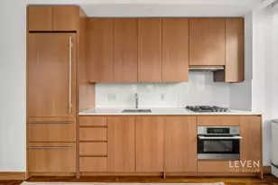 400 5th Ave, New York City, NY 10018 - Photo 4