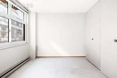 555 Main Street #512, New York City, NY 10044 - Photo 10