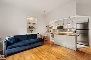 260 W 10th St, New York City, NY 10014 - Photo 2