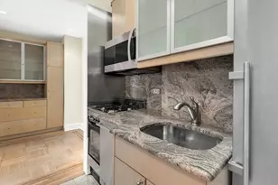 590 W End Ave, New York City, NY 10024 - Photo 2