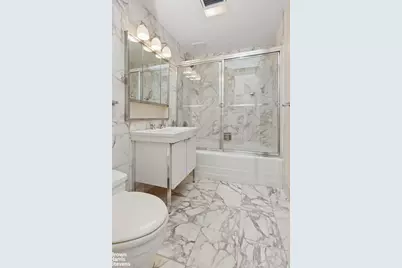 860 United Nations Plaza #15E, New York City, NY 10017 - Photo 10