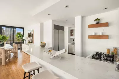 330 E 75th Street #28BC, New York City, NY 10021 - Photo 6