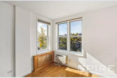 34-25 150th Place #3E, New York City, NY 11354 - Photo 12