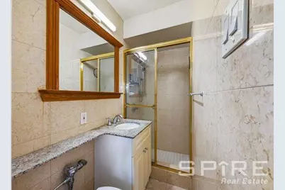 34-25 150th Place #3E, New York City, NY 11354 - Photo 8