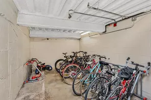 77 E 110th St, New York City, NY 10029 - Photo 14