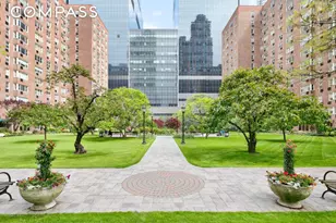 30 W 60th St, New York City, NY 10019 - Photo 8